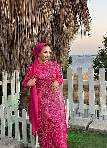 Fuşya abiye