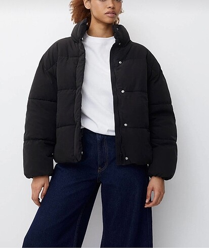 PULL&BEAR MONT