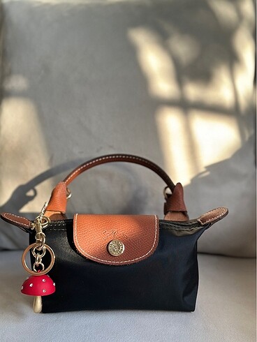 E.L.F LongChamp
