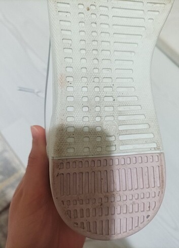 37 Beden Kinetix ayakkabı 