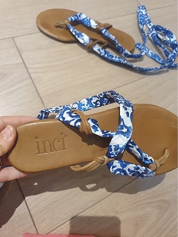 inci İnci sandalet