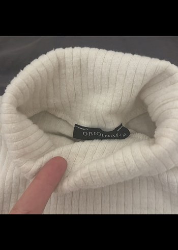 Krem Renkli Kadın Balıkçı Yaka Kazak - Görsel 3