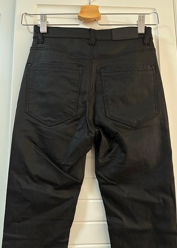 32 Beden Stradivarius mumlu pantolon SİYAH | REF. 4511/721/001 32 beden