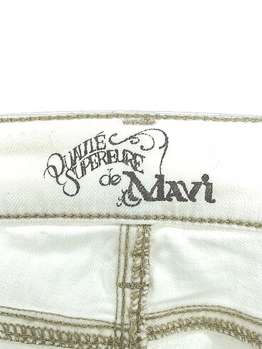 27 Beden beyaz Renk Mavi Jeans Jean / Kot %70 İndirimli.
