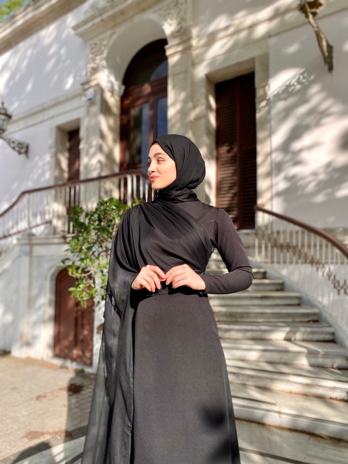 Siyah Uzun Kollu Uzun Elbise - Görsel 4