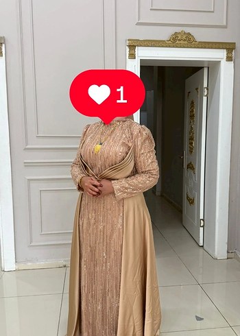 Bej Uzun Kollu Drapeli Nişan Elbisesi