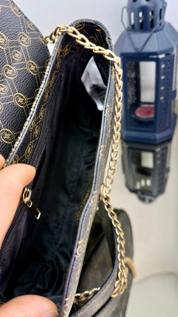 Siyah Zincir Detaylı Modern Klasik Vakko  Çanta - Görsel 4