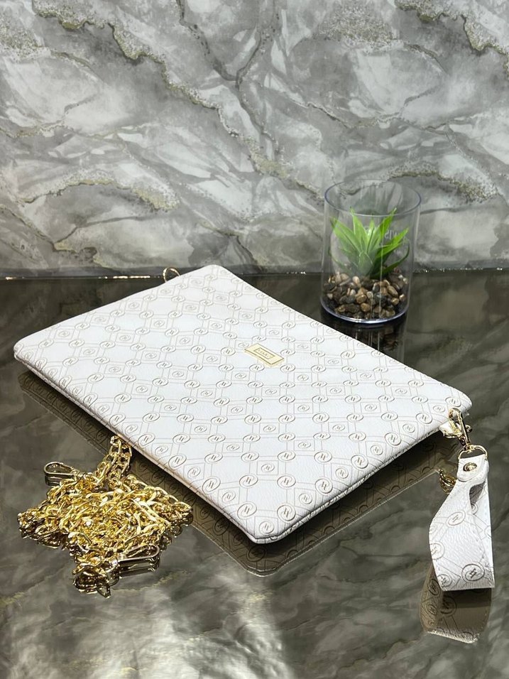 Siyah Deri Vakko Clunch Çanta - Görsel 3