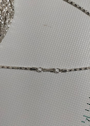 Gri Payetli Kadın Zinciri - Görsel 3