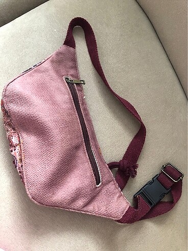 Zara Pembe çapraz çanta