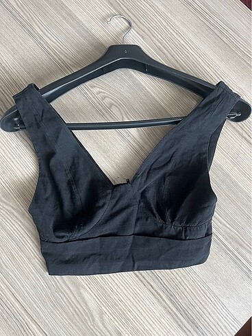 Siyah crop