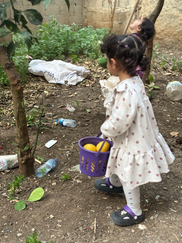 Kız Çocuk Beyaz Pamuklu Fırfırlı Bohem Elbise - Görsel 2