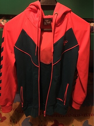 Hummel hırka