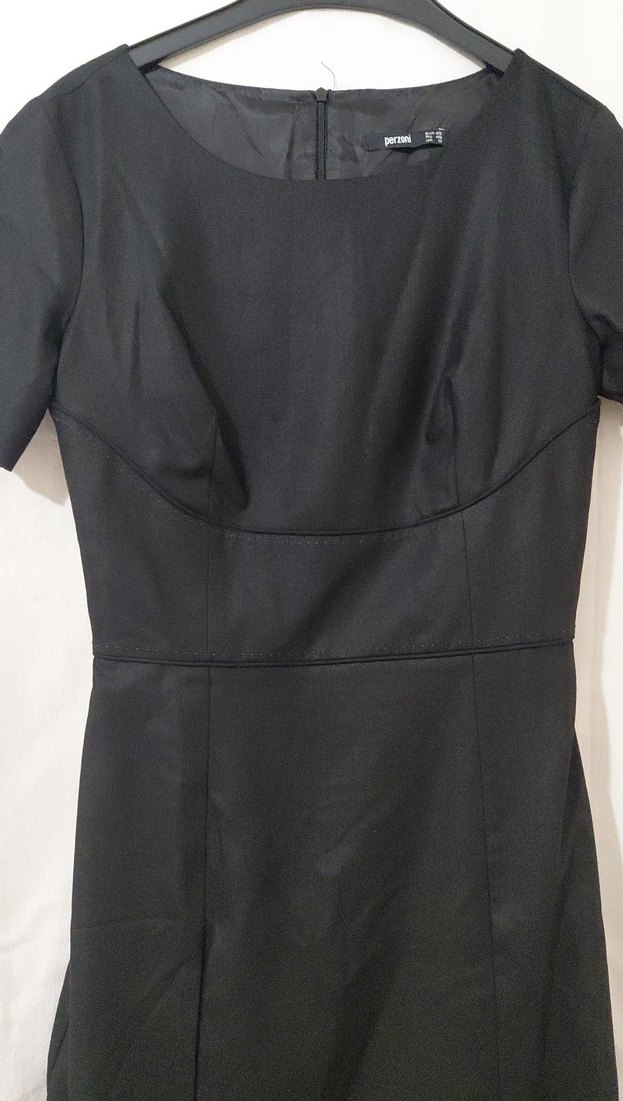 Siyah Midi yuvarlak Yaka Kısa Kollu Elbise - Görsel 4