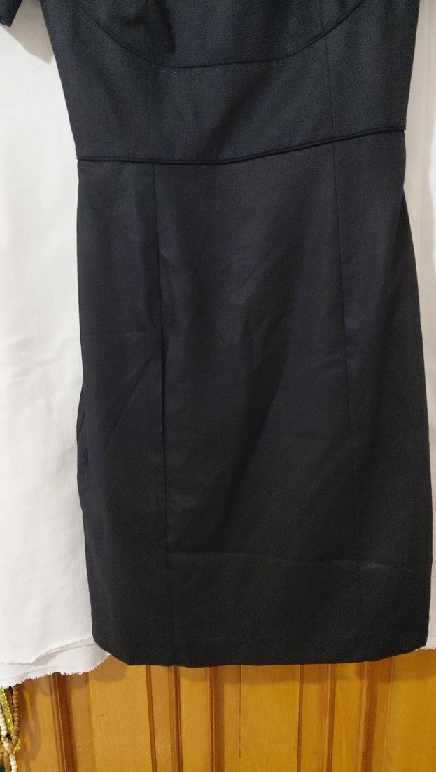 Siyah Midi yuvarlak Yaka Kısa Kollu Elbise - Görsel 2