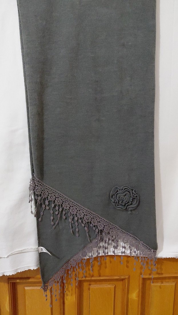 Kadın Gri Süet Bohem Şal - Görsel 2