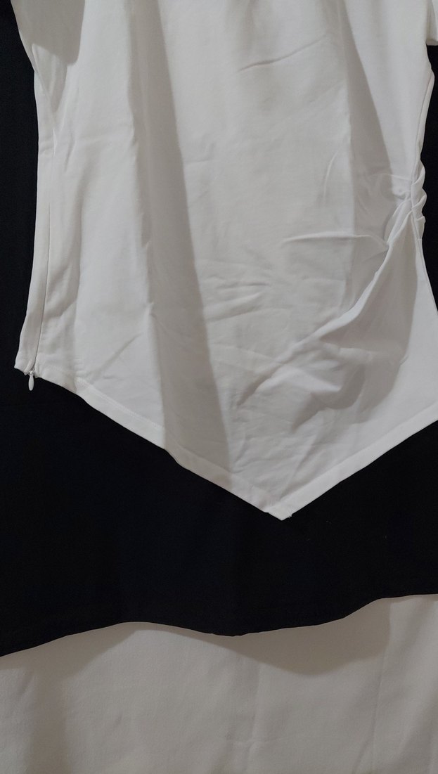 Kadın Beyaz Kısa Kollu Salaş Tişört - Görsel 2