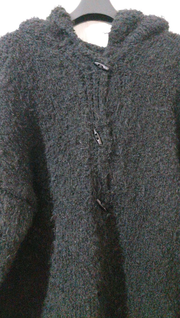 Siyah Kapüşonlu Örgü Kadın Kazak - Görsel 3