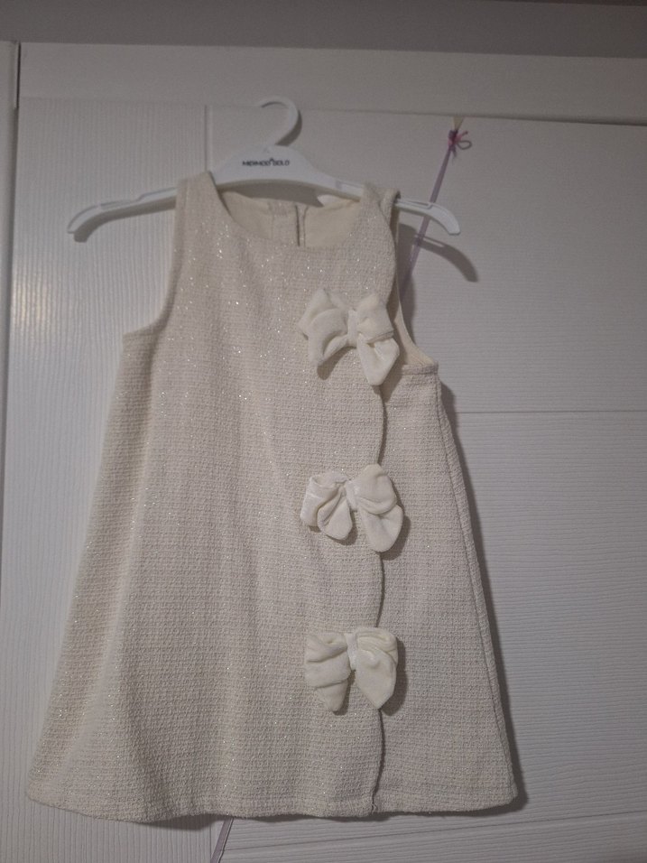 Kız Çocuk Beyaz Fiyonklu Elbise - Görsel 2