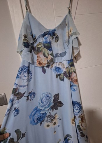 Mavi Çiçekli Elbise - Görsel 2