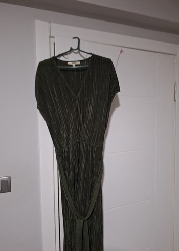 V Yaka Koton Elbise - Görsel 2