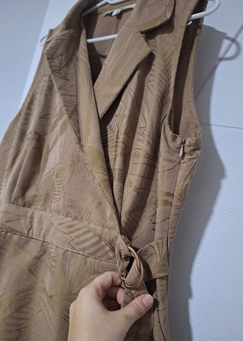 Kemerli Bej Mini Kolsuz Elbise - Görsel 2