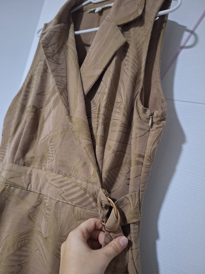 Kemerli Bej Mini Kolsuz Elbise - Görsel 2