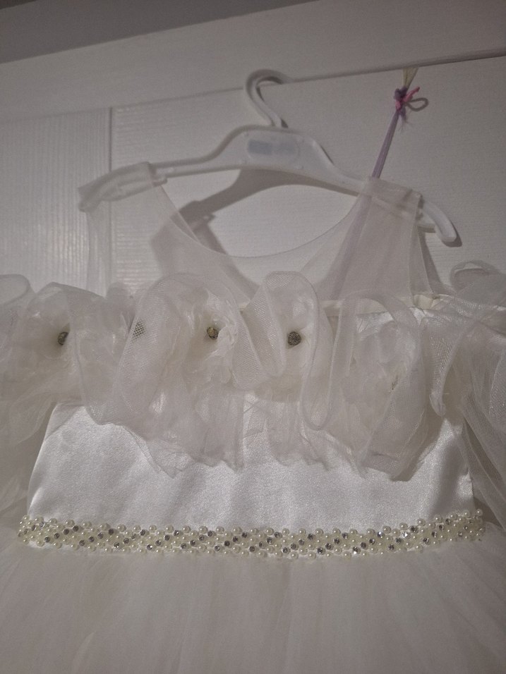 Beyaz Kız Çocuk Abiye - Görsel 3