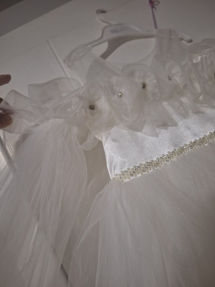 Beyaz Kız Çocuk Abiye - Görsel 4