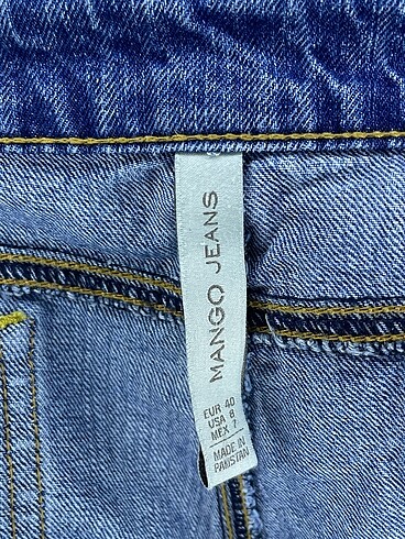 40 Beden çeşitli Renk Mango Mini Şort %70 İndirimli.