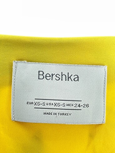 xs Beden çeşitli Renk Bershka Hırka %70 İndirimli.