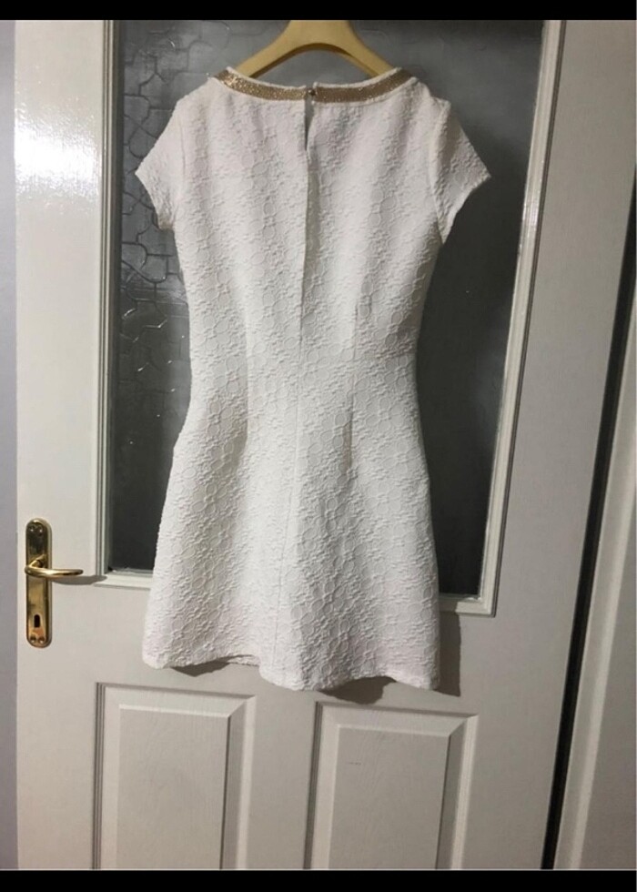 Beyaz elbise - Görsel 2