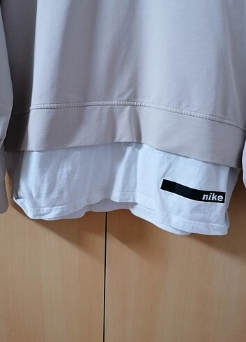 l Beden Sweatshirt