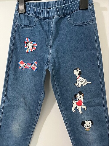 Calzedonia Köpek hayranı kızlara özel!