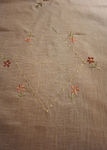 1 ad kare, 1 ad runner, 2 ad sehpa örtü - Görsel 6