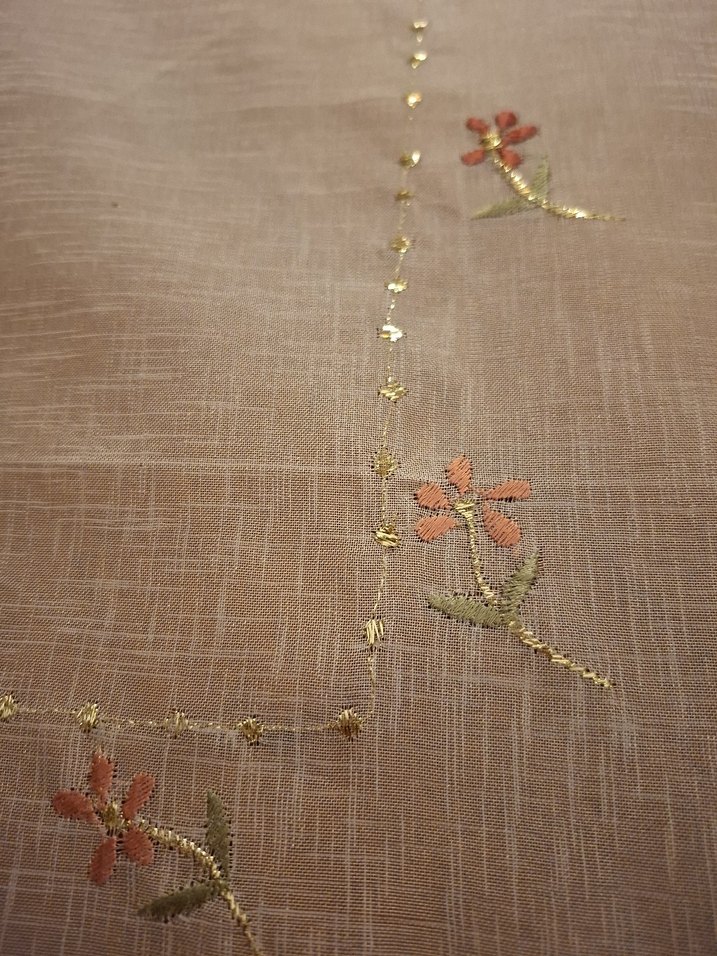 1 ad kare, 1 ad runner, 2 ad sehpa örtü - Görsel 3