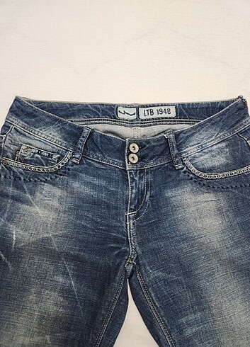 29 Beden lacivert Renk Jean pantolon