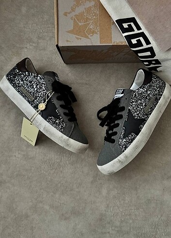 Golden Goose
