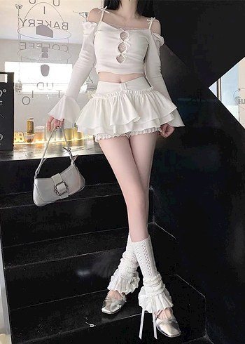 Beyaz Mini Şortlu Etek