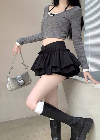 Fırfırlı Siyah Mini Şort Etek