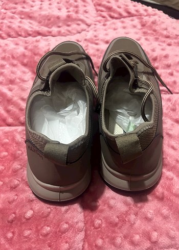 Haki Yeşil Bağcıklı Erkek Spor Ayakkabı - Görsel 2