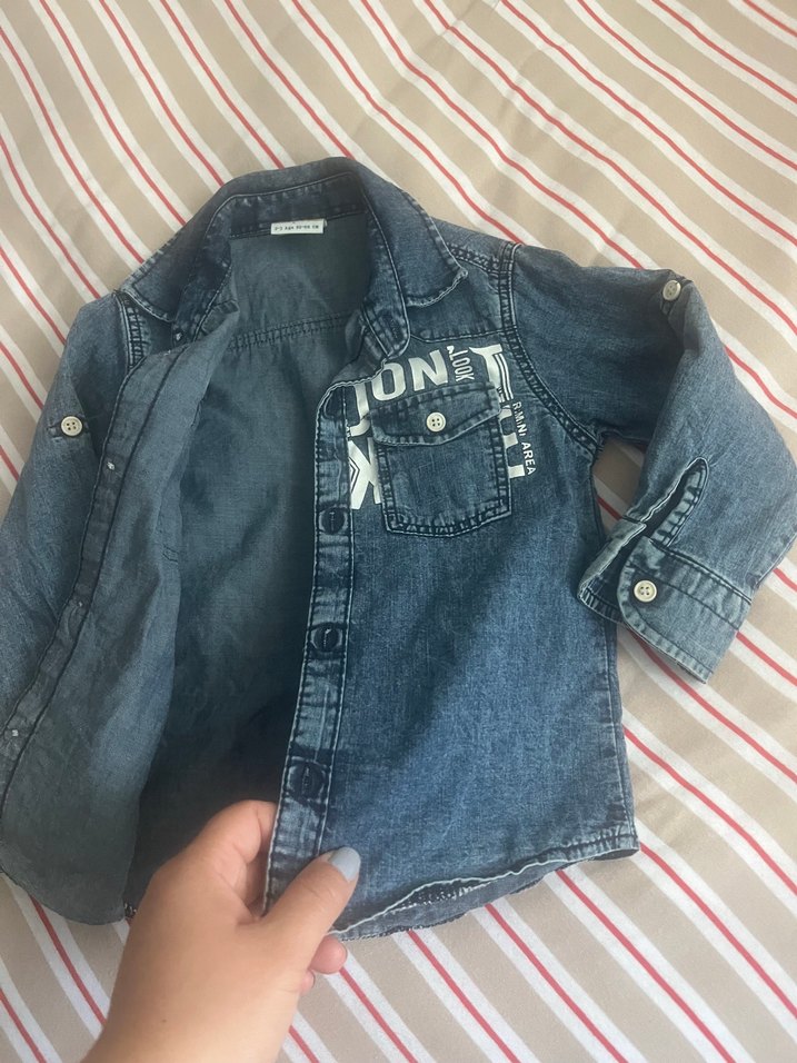 Erkek Çocuk Düğmeli Kot Gömlek - Görsel 2