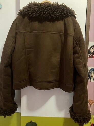 m Beden Pull and bear içi koyun yünlü süet ceket