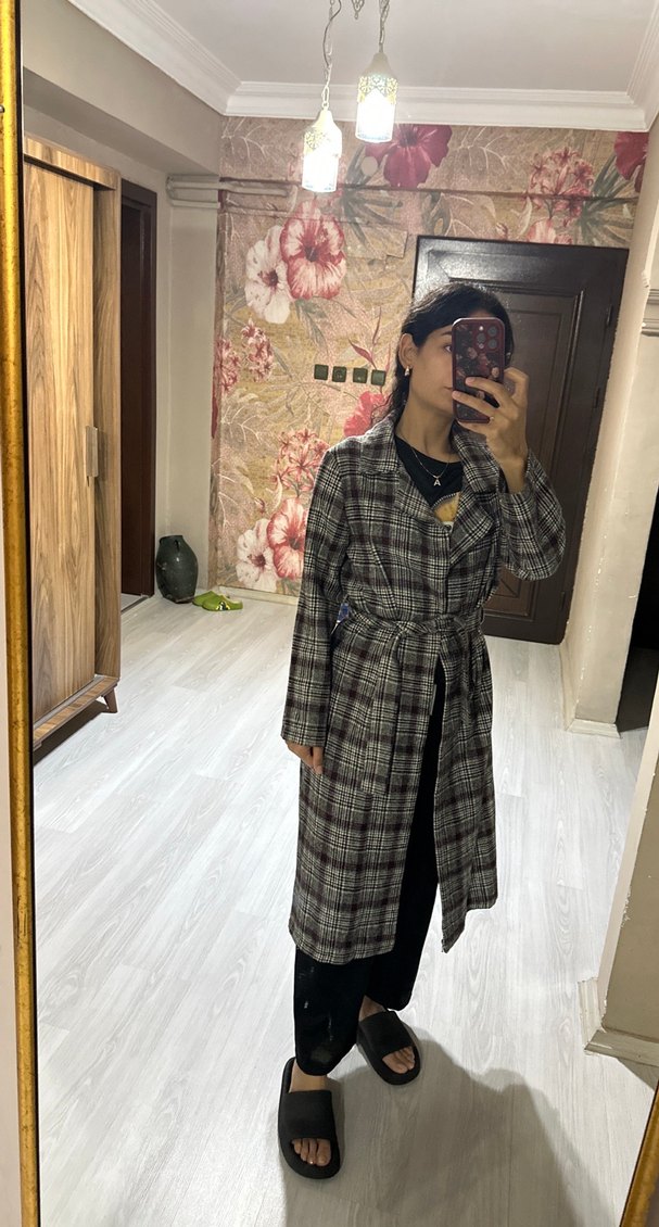 Kadın Ekose Desenli Uzun Düğmeli Kaban - Görsel 2