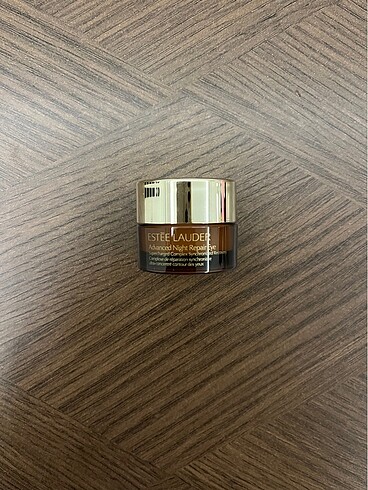 Sıfır Estee Lauder göz kremi