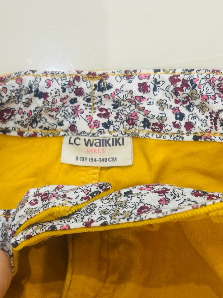 LC Waikiki Kadife Etek - Görsel 4