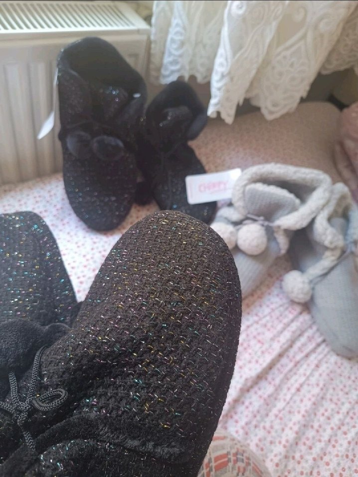 Chirpy Siyah Örgü Panduf - Görsel 4