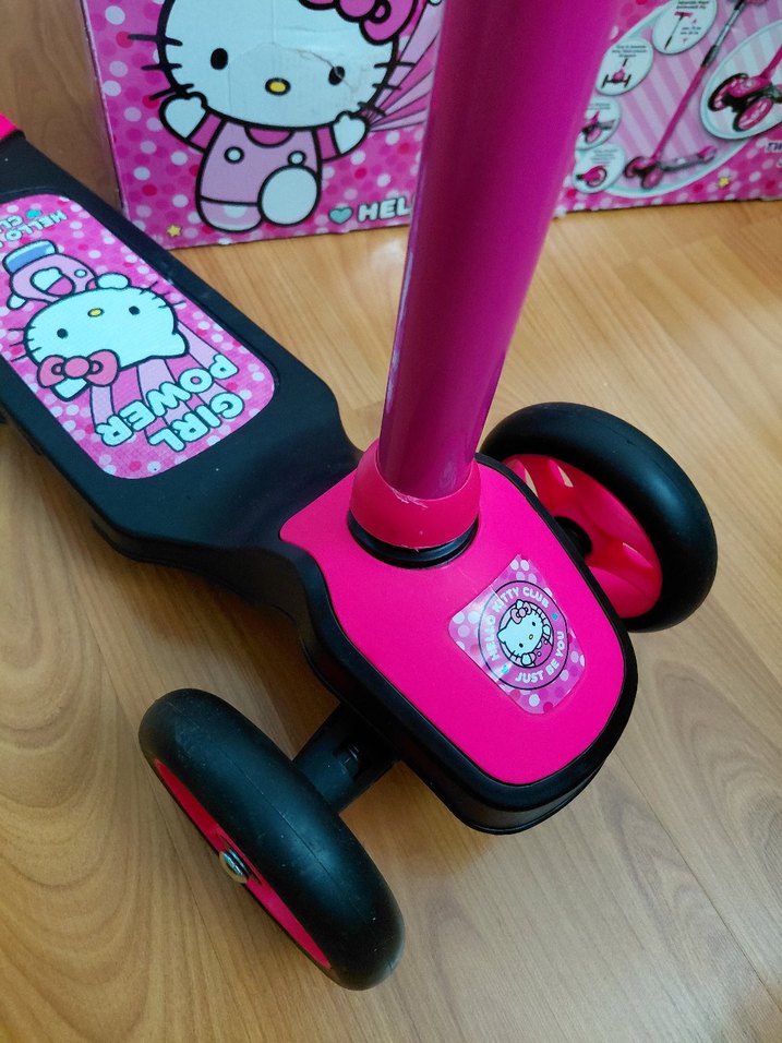 Hello kity Scooter - Görsel 2