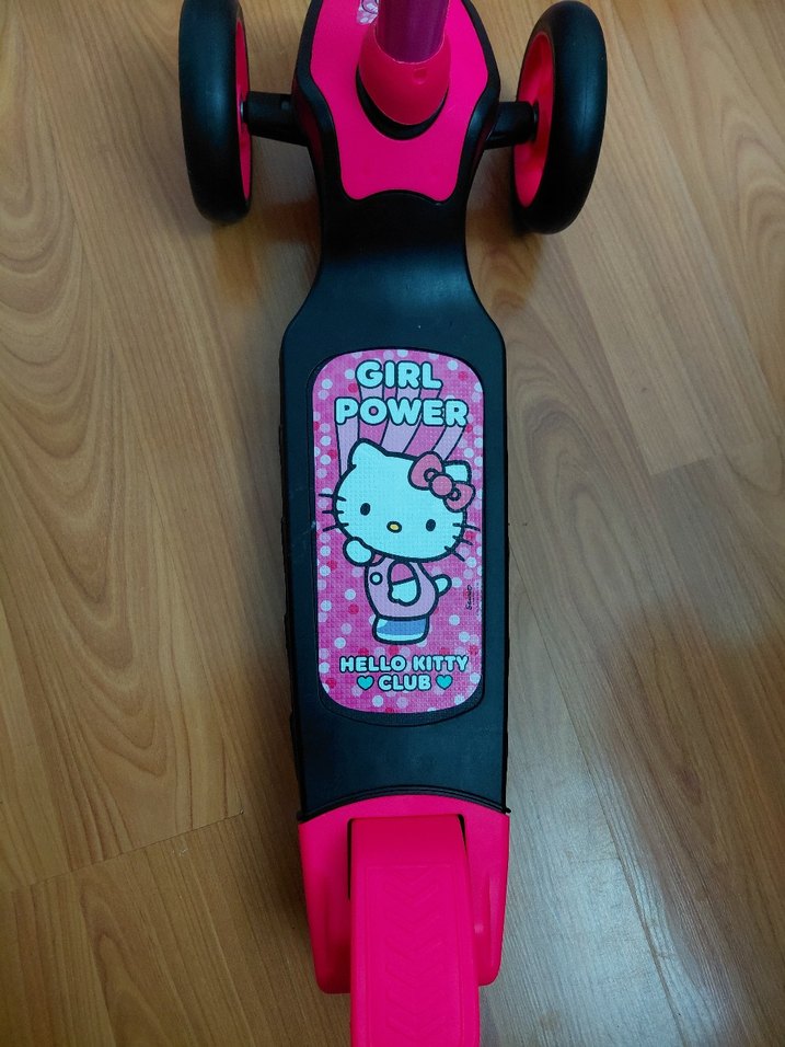 Hello kity Scooter - Görsel 3