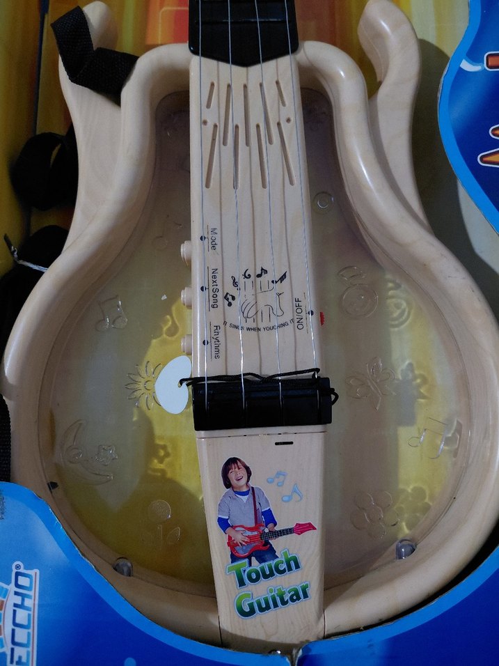 Sesli ışıklı Gitar yeni - Görsel 2